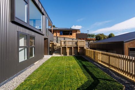 Photo of property in 12a Russell Street, Picton, 7220