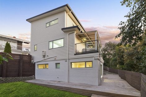 Photo of property in 2 Dhaka Lane, Ranui, Auckland, 0612