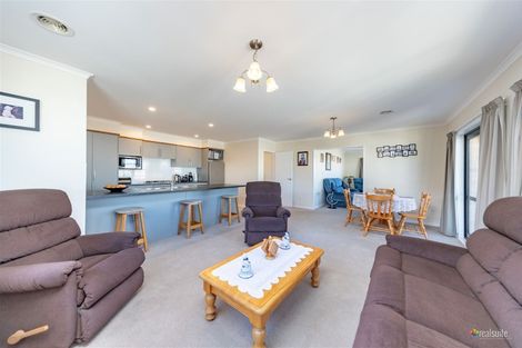 Photo of property in 40 Meadowbank Drive, Belmont, Lower Hutt, 5010