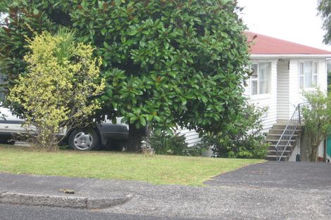 Photo of property in 8 Edgeworth Road, Glenfield, Auckland, 0629