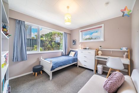 Photo of property in 63 Gurney Road, Kelson, Lower Hutt, 5010