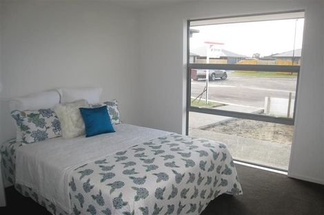 Photo of property in 11 Shale Court, Rolleston, 7614