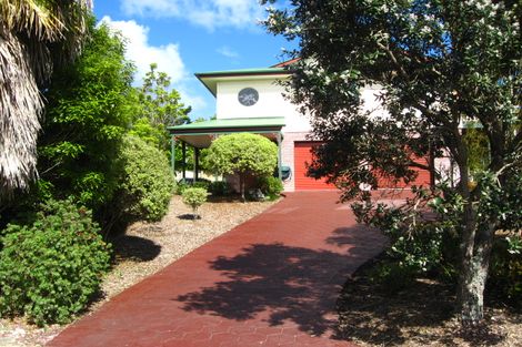 Photo of property in 2 Careen Grove, Gulf Harbour, Whangaparaoa, 0930