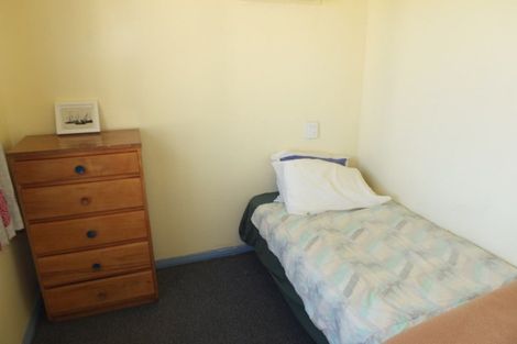 Photo of property in 17 Pratt Avenue, Foxton Beach, Foxton, 4815