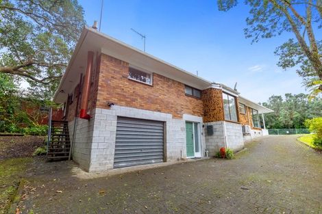 Photo of property in 231 Portage Road, Green Bay, Auckland, 0604