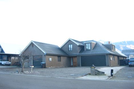 Photo of property in 9a Daveys Place, Arrowtown, 9302