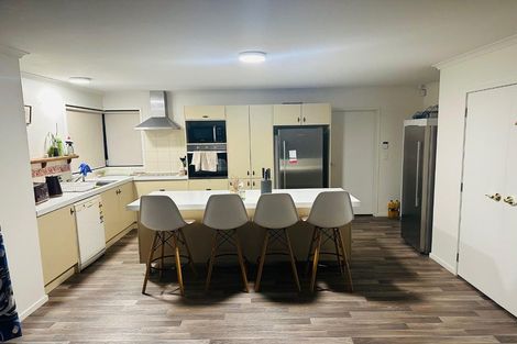 Photo of property in 14 Ribbonwood Close, Te Kauwhata, 3710