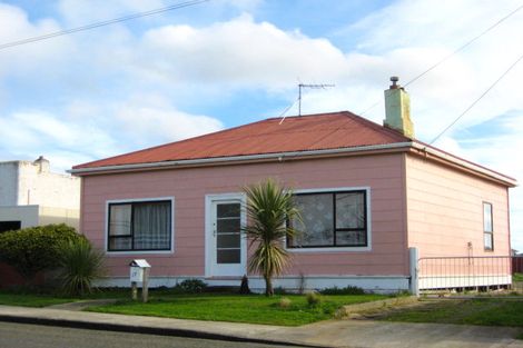 Photo of property in 17 Henderson Street, Bluff, 9814