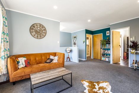 Photo of property in 49b Albatross Close, Whitby, Porirua, 5024