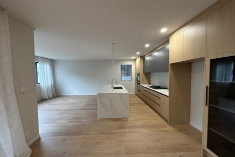 Photo of property in 8d Ringwood Street, Torbay, Auckland, 0630