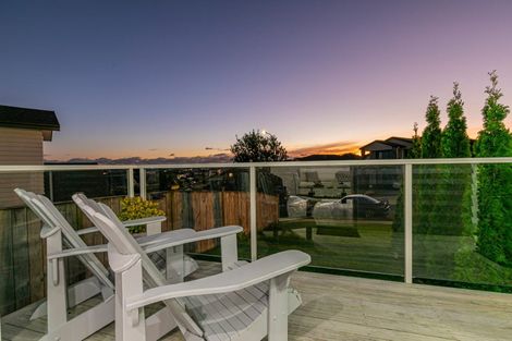 Photo of property in 26 Ascension Crescent, Orewa, 0931