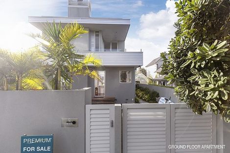 Photo of property in 1/2a Earnoch Avenue, Takapuna, Auckland, 0622