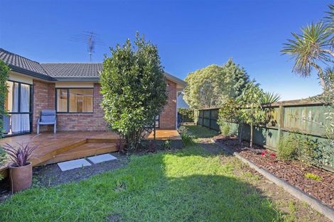 Photo of property in 1/45a Northboro Road, Belmont, Auckland, 0622