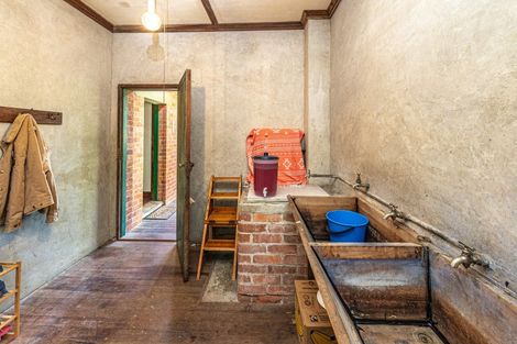 Photo of property in 21 Putiki Drive, Durie Hill, Whanganui, 4500