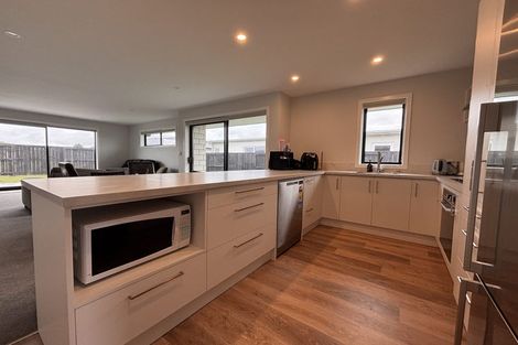 Photo of property in 28 Rangitihi Street, Matamata, 3400