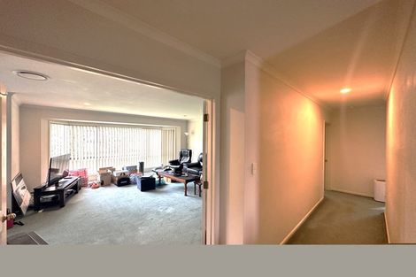 Photo of property in 6 Aaronville Way, East Tamaki, Auckland, 2016
