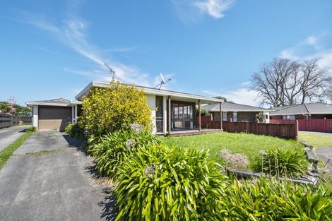 Photo of property in 4 Caulfield Place, Awapuni, Palmerston North, 4412