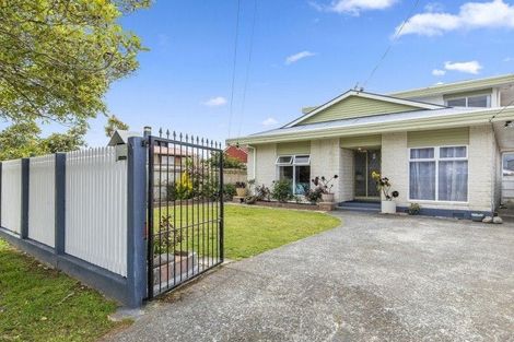 Photo of property in 19 Charleston Avenue, Boulcott, Lower Hutt, 5011