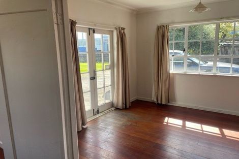 Photo of property in 112 Rockfield Road, Penrose, Auckland, 1061