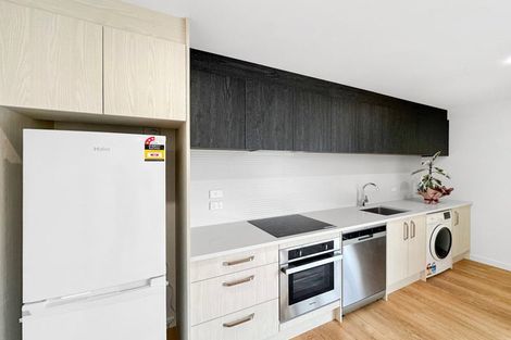 Photo of property in 4/22 Frederick Street, Waltham, Christchurch, 8011