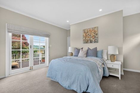 Photo of property in 49 Tio Tio Road, Miramar, Wellington, 6022