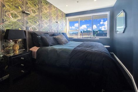 Photo of property in Stadium Garden Flats, 319/107 Thorndon Quay, Pipitea, Wellington, 6011