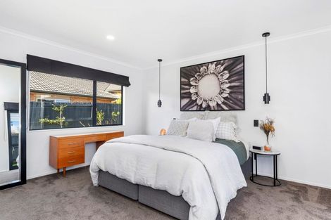 Photo of property in 46 Katerini Grove, Papamoa Beach, Papamoa, 3118