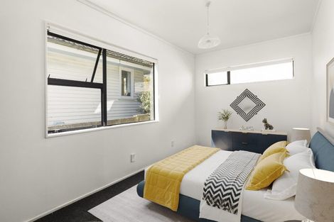 Photo of property in 113 Houghton Bay Road, Houghton Bay, Wellington, 6023