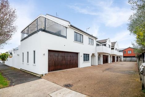 Photo of property in 12c Edgecumbe Street, Whitiora, Hamilton, 3200