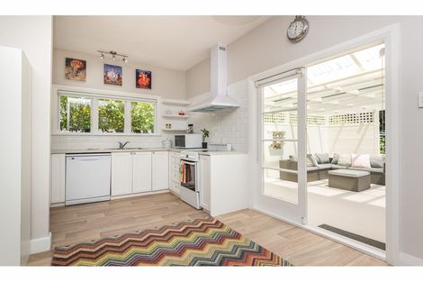 Photo of property in 59 Petrie Street, Richmond, Christchurch, 8013