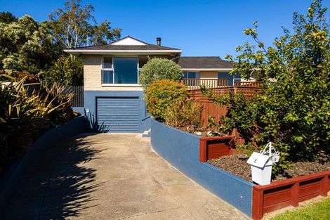 Photo of property in 5 Oakleigh Crescent, Oamaru North, Oamaru, 9400