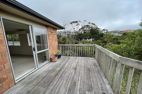 Photo of property in 25 Condor Place, Unsworth Heights, Auckland, 0632