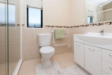 Photo of property in 76 Skip Lane, East Tamaki, Auckland, 2013