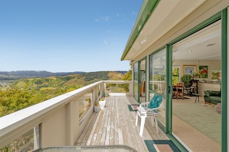 Photo of property in 10 Christa Court, Whitianga, 3510