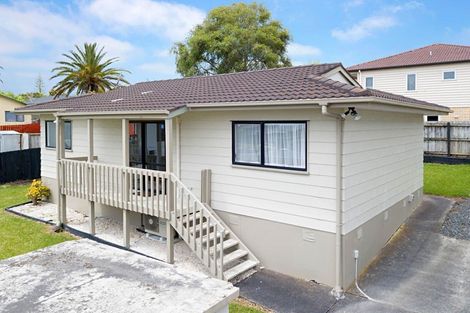 Photo of property in 1/23 Blacklock Avenue, Henderson, Auckland, 0612