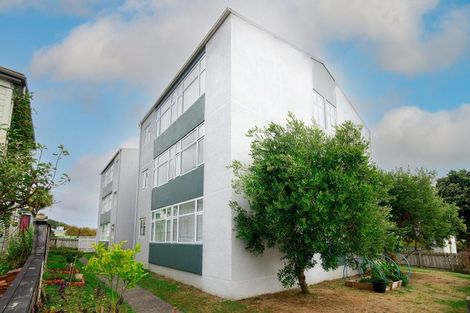 Photo of property in Aldrin Court, 5/21 Te Wharepouri Street, Berhampore, Wellington, 6023