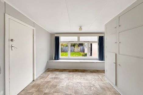 Photo of property in 42 Karaka Street, Castlecliff, Whanganui, 4501