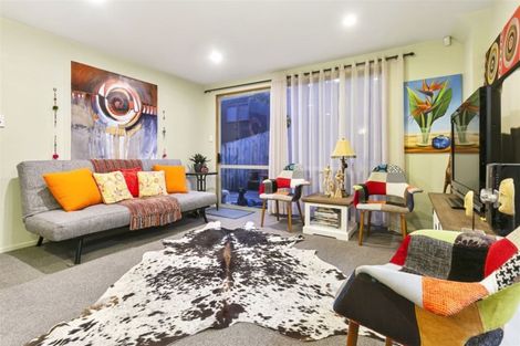 Photo of property in 2/14 Hastings Road, Mairangi Bay, Auckland, 0630