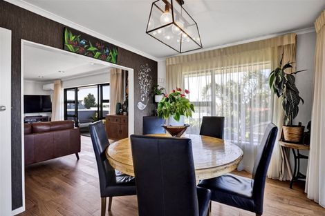 Photo of property in 22 Culzean Grove, Bell Block, New Plymouth, 4312