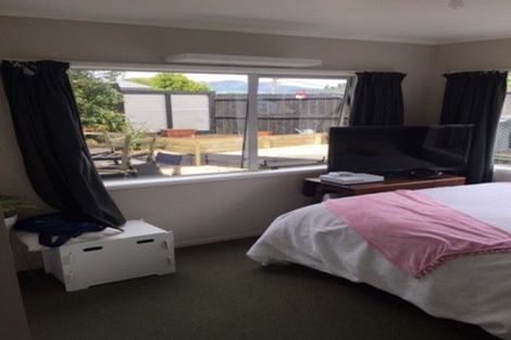 Photo of property in 10 Lorenzen Bay Road, Raglan, 3225