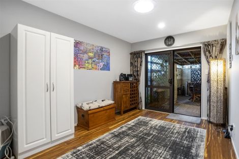 Photo of property in 47 Harmel Road, Glendene, Auckland, 0602