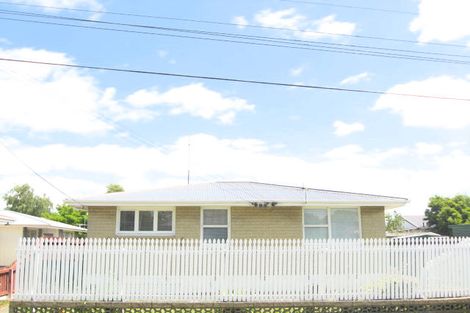 Photo of property in 2/6 Cheviot Street, Spreydon, Christchurch, 8024