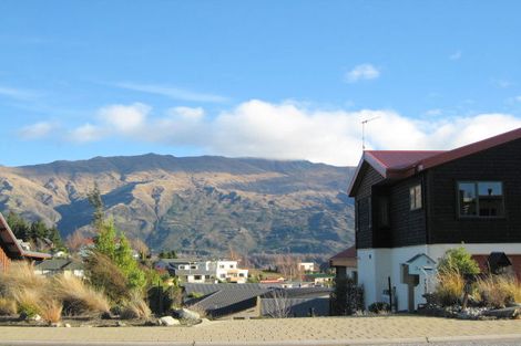 Photo of property in 34 Kings Drive, Wanaka, 9305