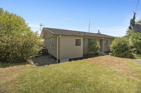 Photo of property in 5 Neri Crescent, Pomare, Rotorua, 3015