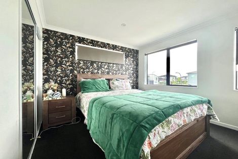 Photo of property in 32 Lusitano Drive, Karaka, Papakura, 2113