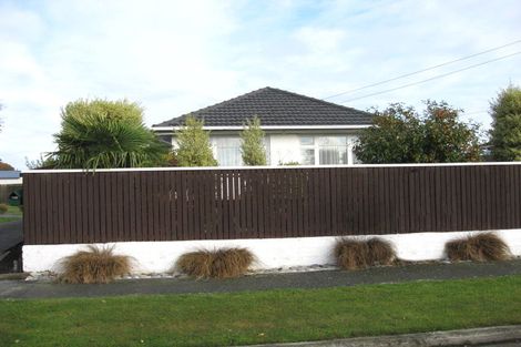 Photo of property in 5 Fenchurch Street, Northcote, Christchurch, 8052