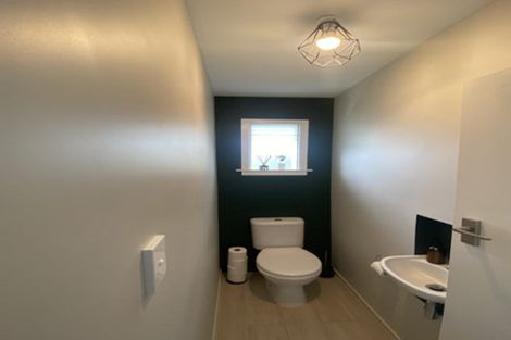 Photo of property in 71 Breezes Road, Avondale, Christchurch, 8061