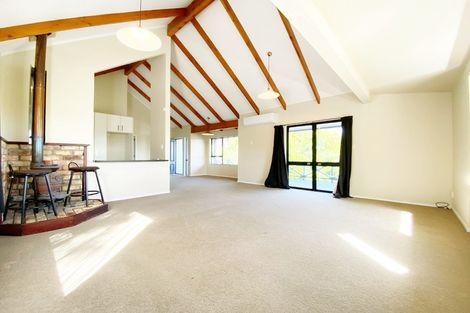 Photo of property in 14 Emery Grove, Bayview, Auckland, 0629