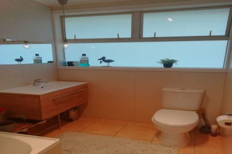 Photo of property in 185 Waimumu Road, Massey, Auckland, 0614