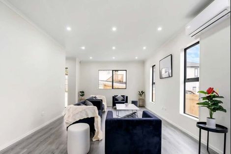 Photo of property in 6a Terra Nova Street, Glen Eden, Auckland, 0602